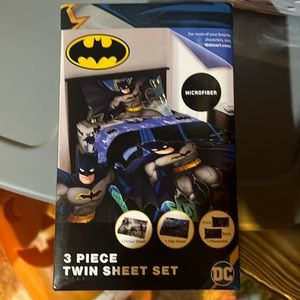 Nwt batman twin sheets